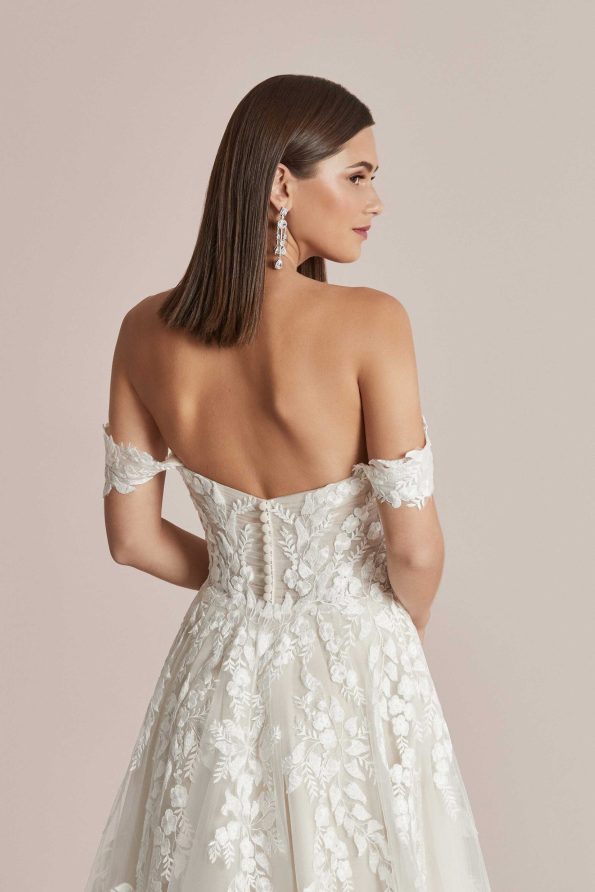 justin alexander carlee wedding dress