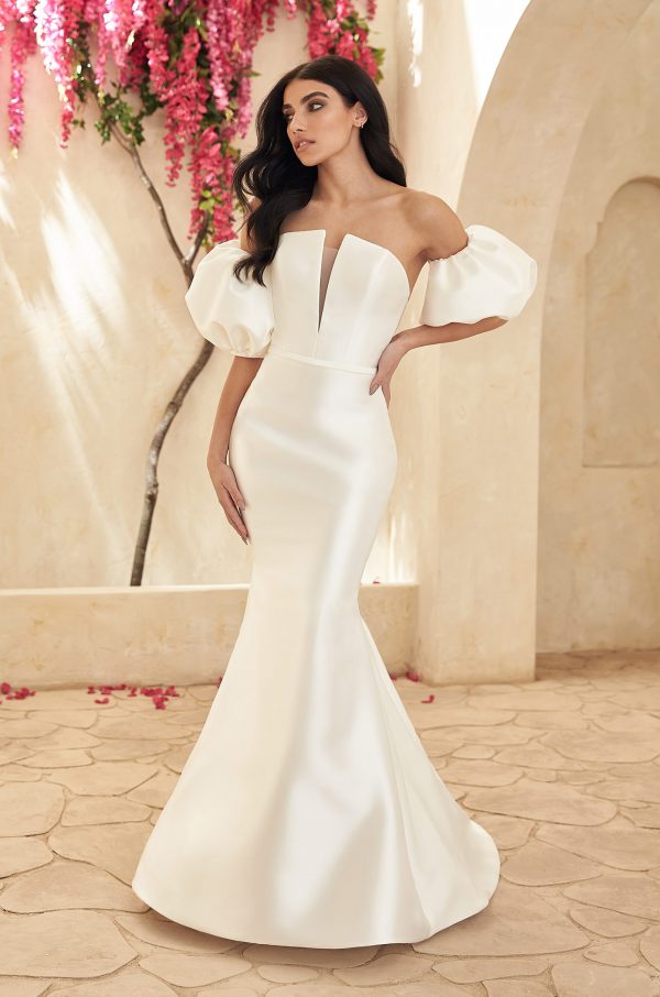 Gowns  Paloma Blanca