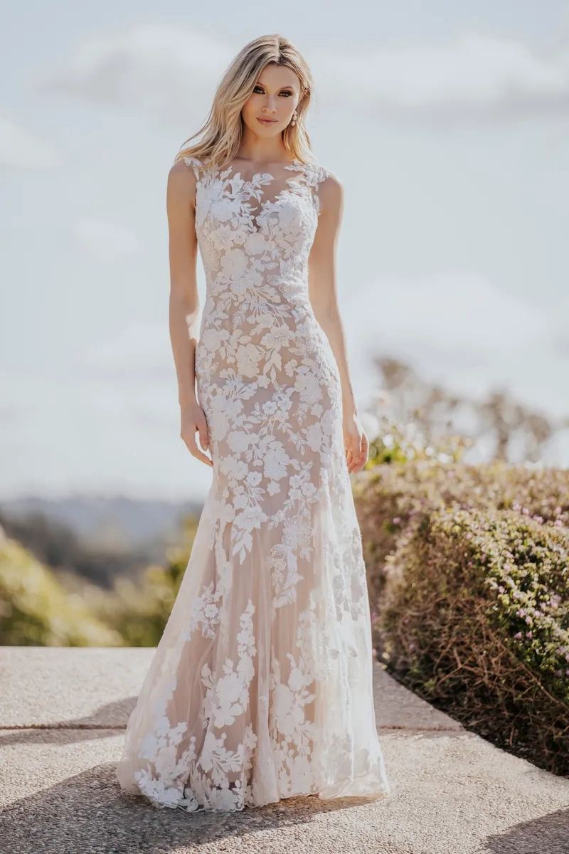 Allure Bridal Dresses & Gowns, Lace Wedding Dresses By Allure - Flares  Bridal +Formal