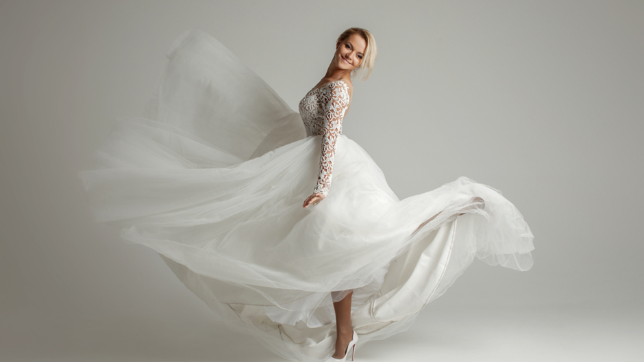 Bridal Gown | Flares Bridal 