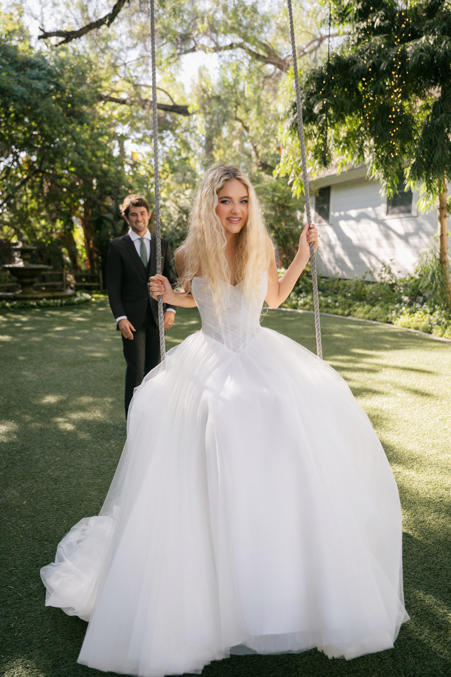 R3917-08 Flares Bridal + Formal | R3917 by Allure