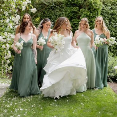 Essential Checklist Before Booking a Wedding Dress Appointment in Walnut Creek | Wedding Dress Shops at Flares Bridal