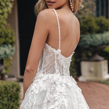 Where Should Brides in Stockton and Lodi Go Wedding Dress Shopping?
