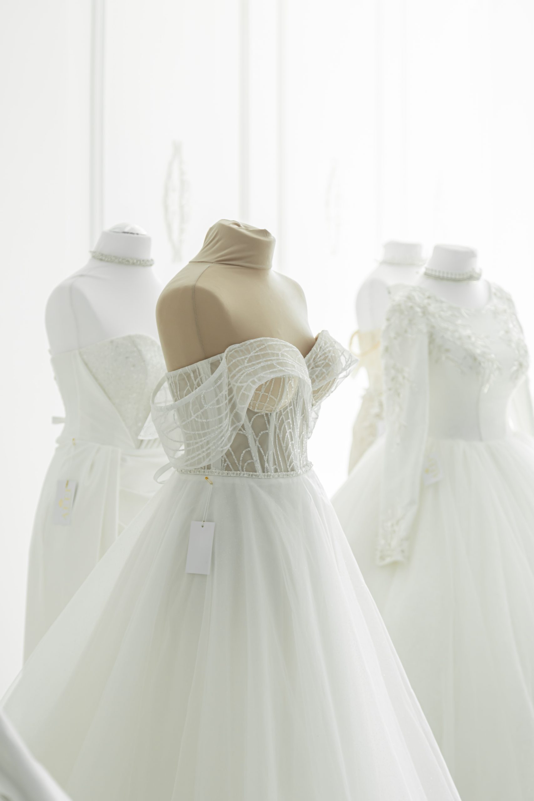 Flares Bridal + Formal | Winter Wedding Dresses That Keep You Warm Without Sacrificing Style