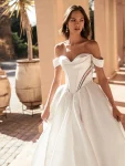 Flares Bridal + Formal | UNERA-MK By Blue by Enzoani Unera 1