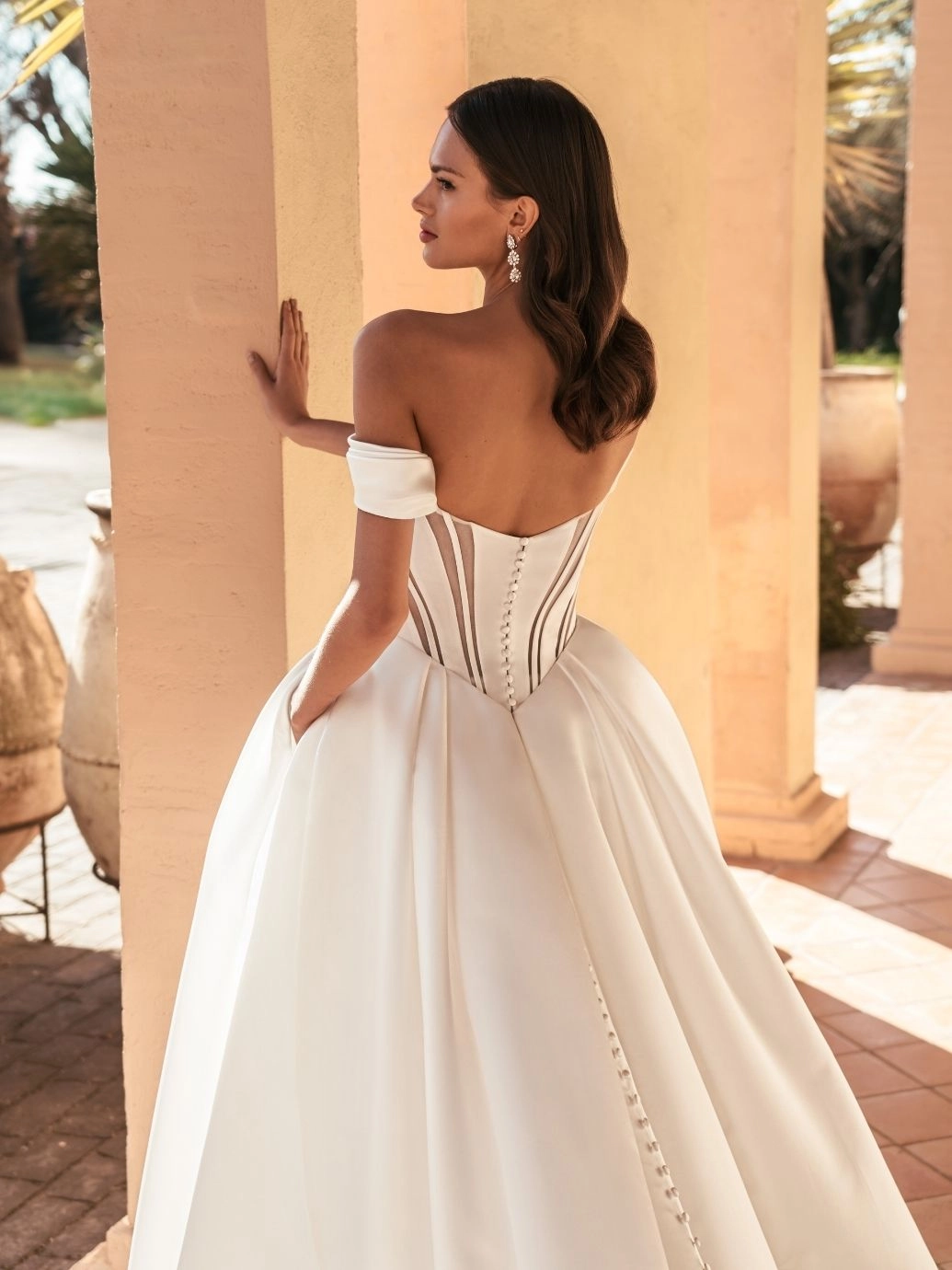 unera 4 Flares Bridal + Formal | UNERA-MK By Blue by Enzoani